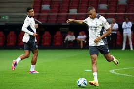 6亮眼数据 6亮眼数据