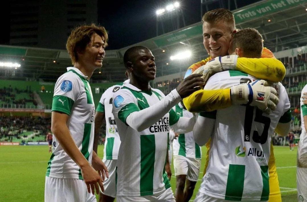 冠军不可或 冠军不可或